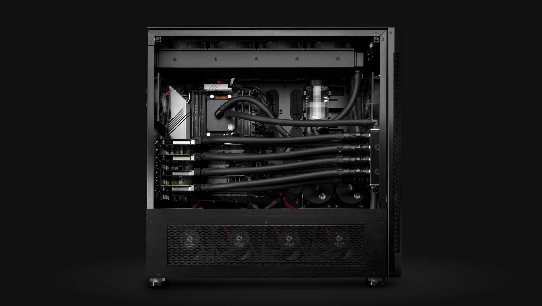 EK-Fluid Works Studio Series S5000 workstation with 4 GPUs and high-performance CPU – well beyond Octane hardware requirements