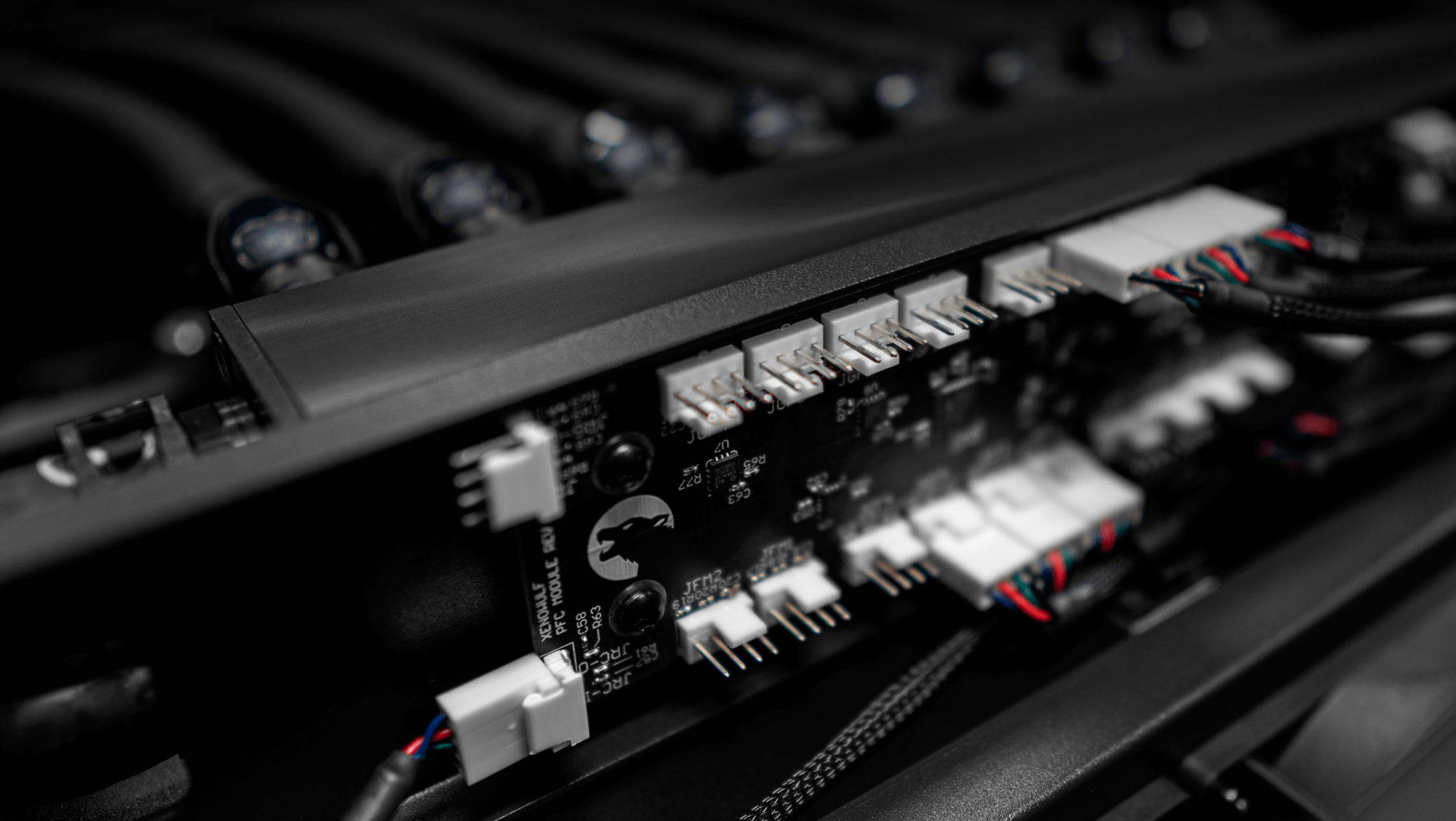 EK Fluid Works Compute Series Rackmount Server custom fan and pump controller with remote access features providing the optimal balance of cooling and noise.